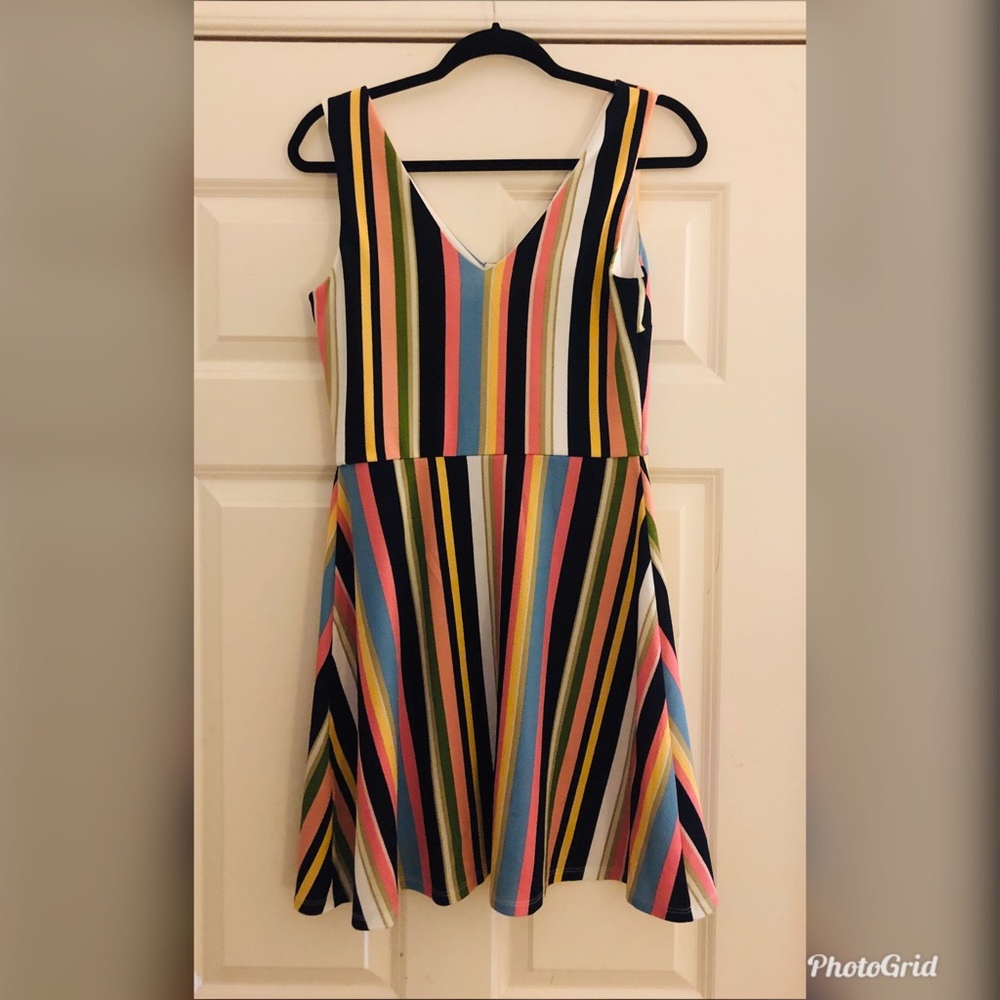 BCX Dress - Picture 2 of 2